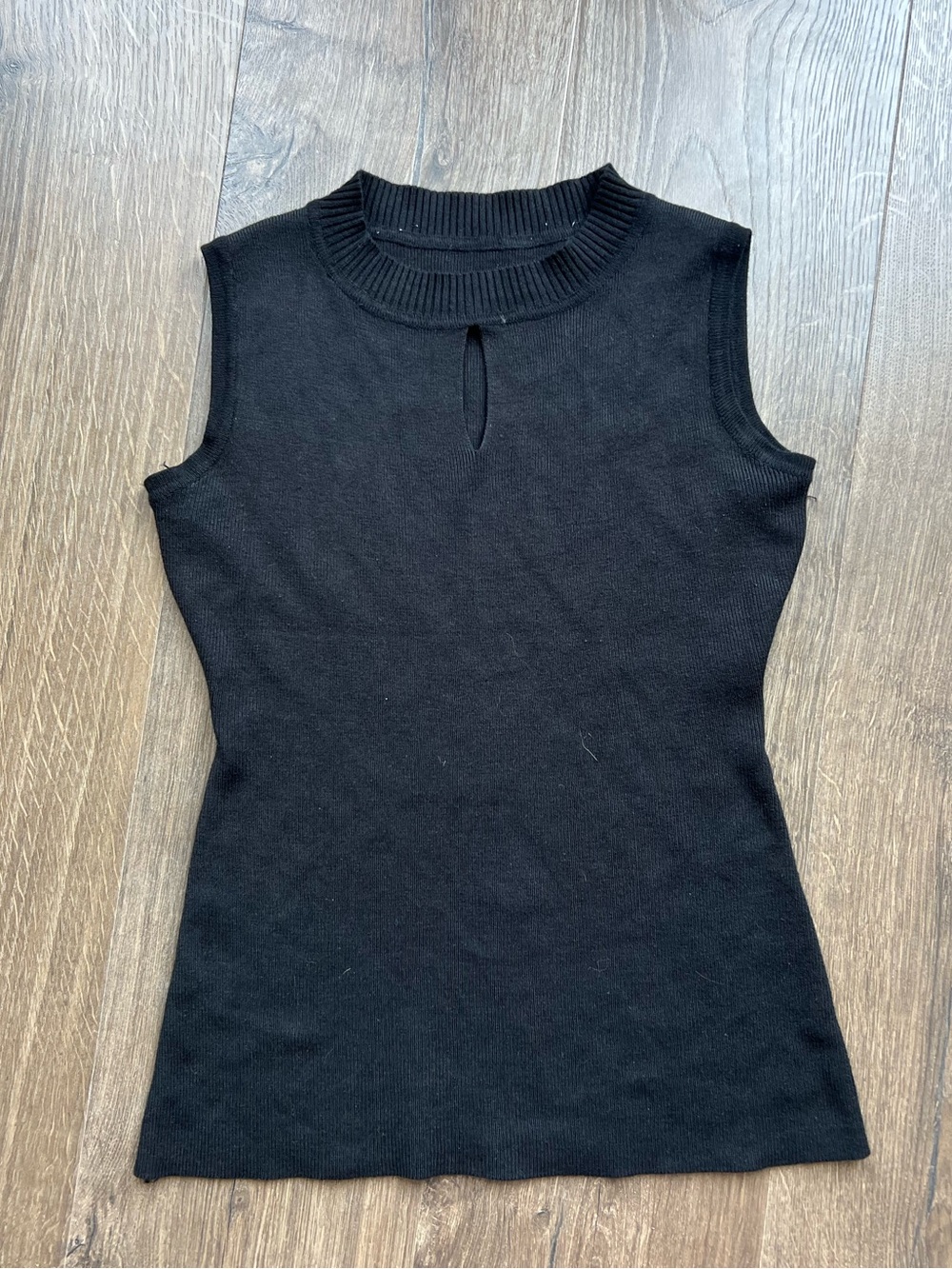 Keyhole Black Sleeveless Knit Top